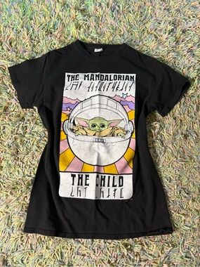 The Mandalorian 'The Child' Black Graphic T‑Shirt